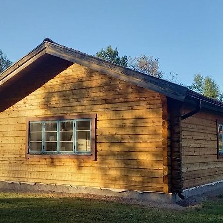 Vackert Belaegen Laegenhet I Gesunda Apartment Solleron Екстериор снимка